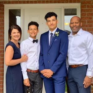 Meet your Posher, Karine